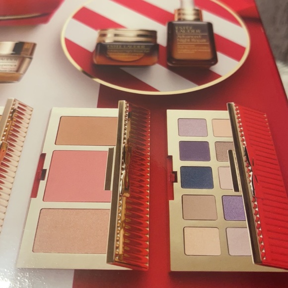 Ester Lauder 12 full-size favorites 😍💖🎁 - Picture 15 of 15